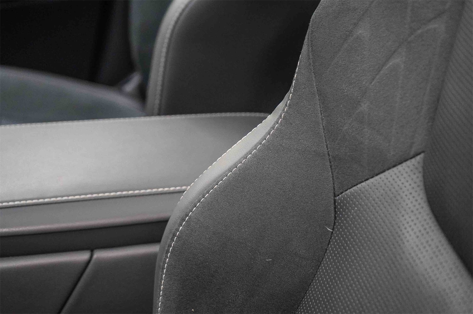 Thumbnail: 2024 Lexus RX - 20