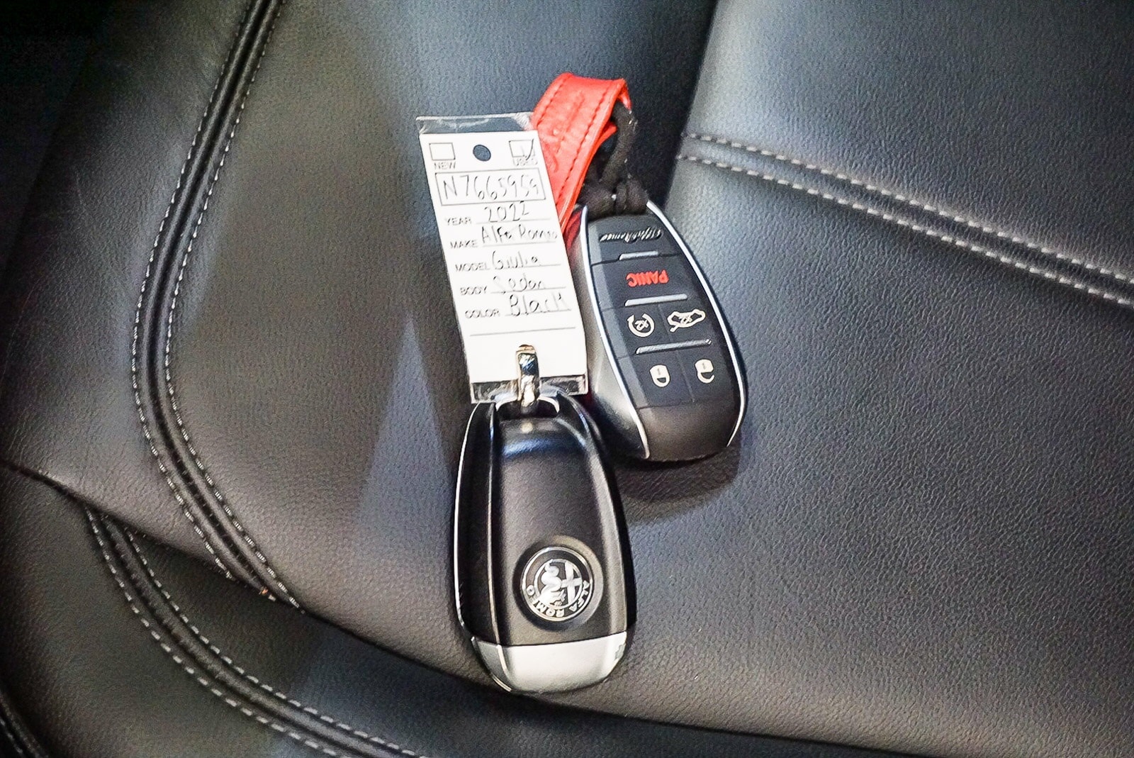 Thumbnail: 2022 Alfa Romeo Giulia - 21