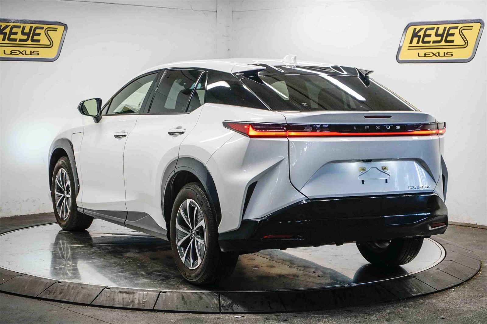 Thumbnail: 2025 Lexus RZ - 2