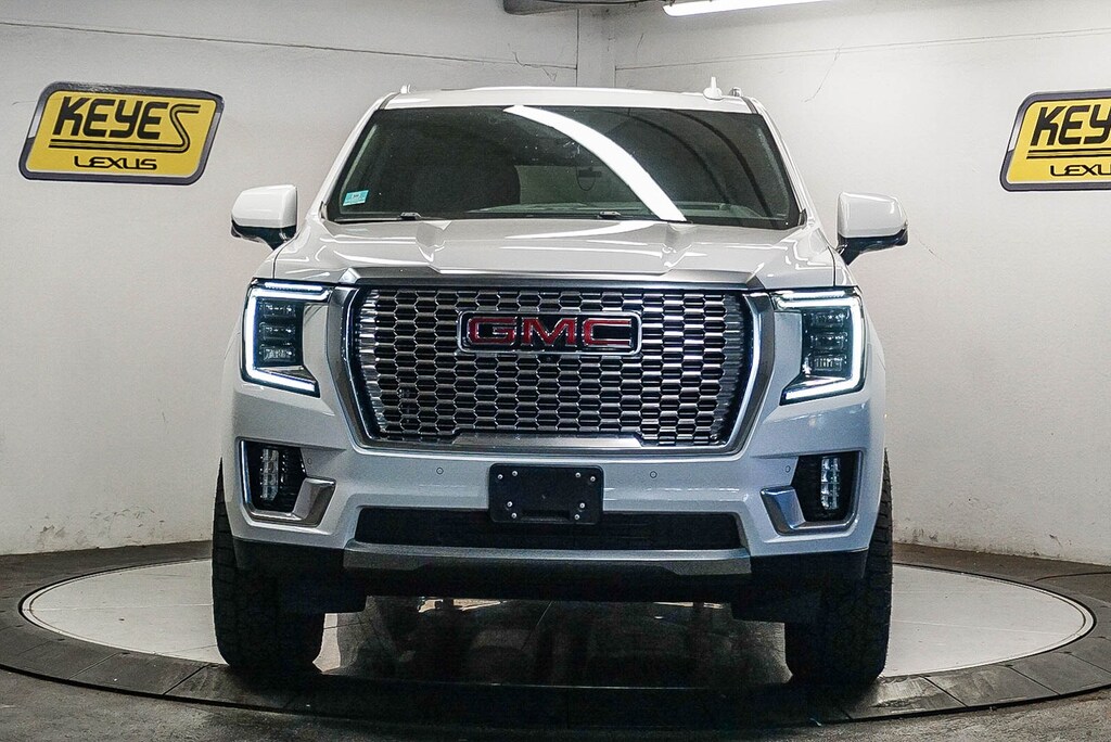 Used 2021 GMC Yukon XL Denali SUV