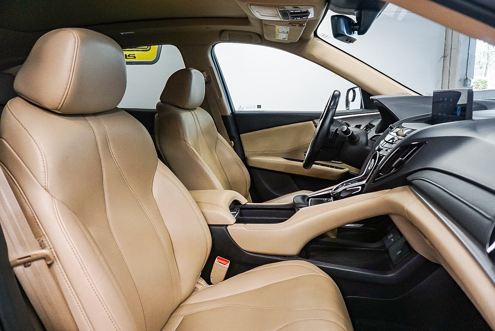 Thumbnail: 2019 Acura RDX - 17
