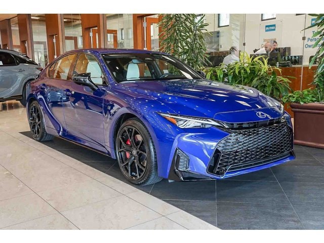 Thumbnail: 2026 Lexus IS - 3