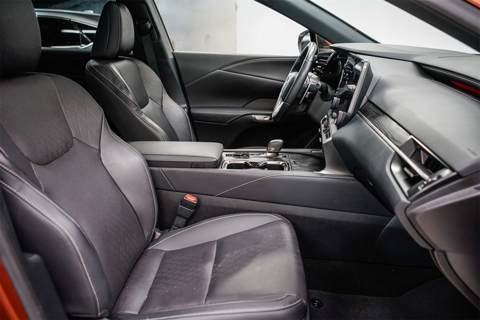 Thumbnail: 2023 Lexus RX - 16