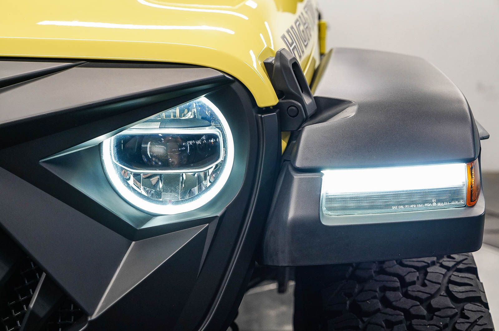 Thumbnail: 2022 Jeep Wrangler - 7