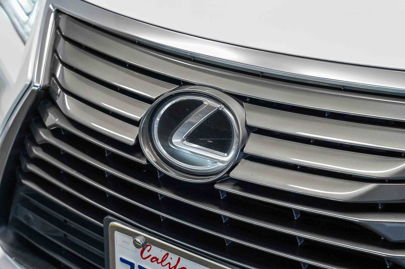 Thumbnail: 2016 Lexus RX - 8