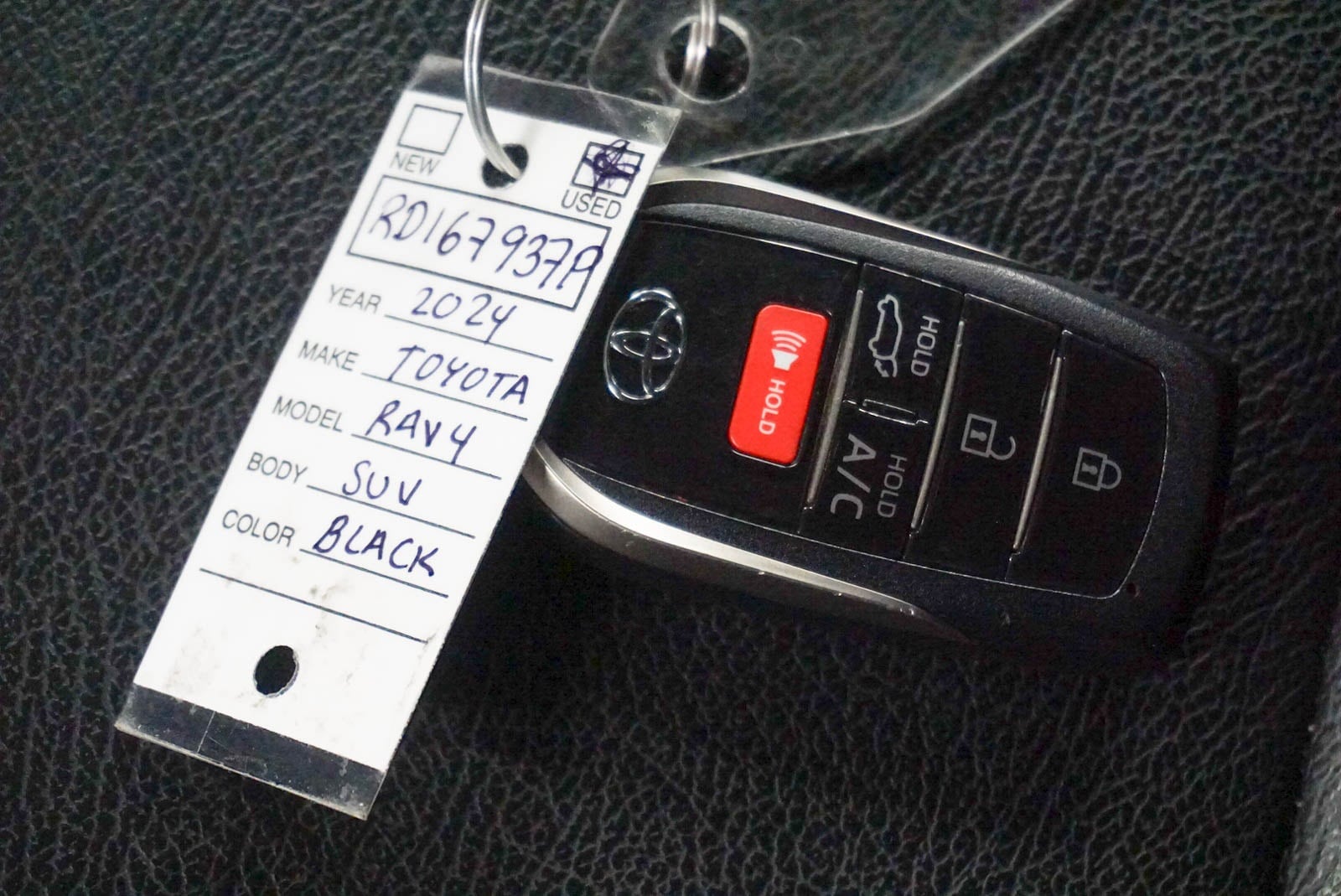 Thumbnail: 2024 Toyota RAV4 - 32