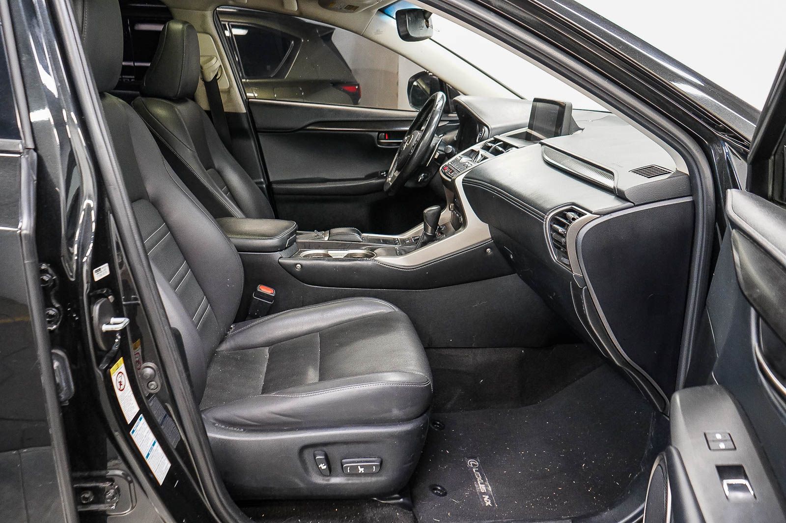 Thumbnail: 2019 Lexus NX - 17