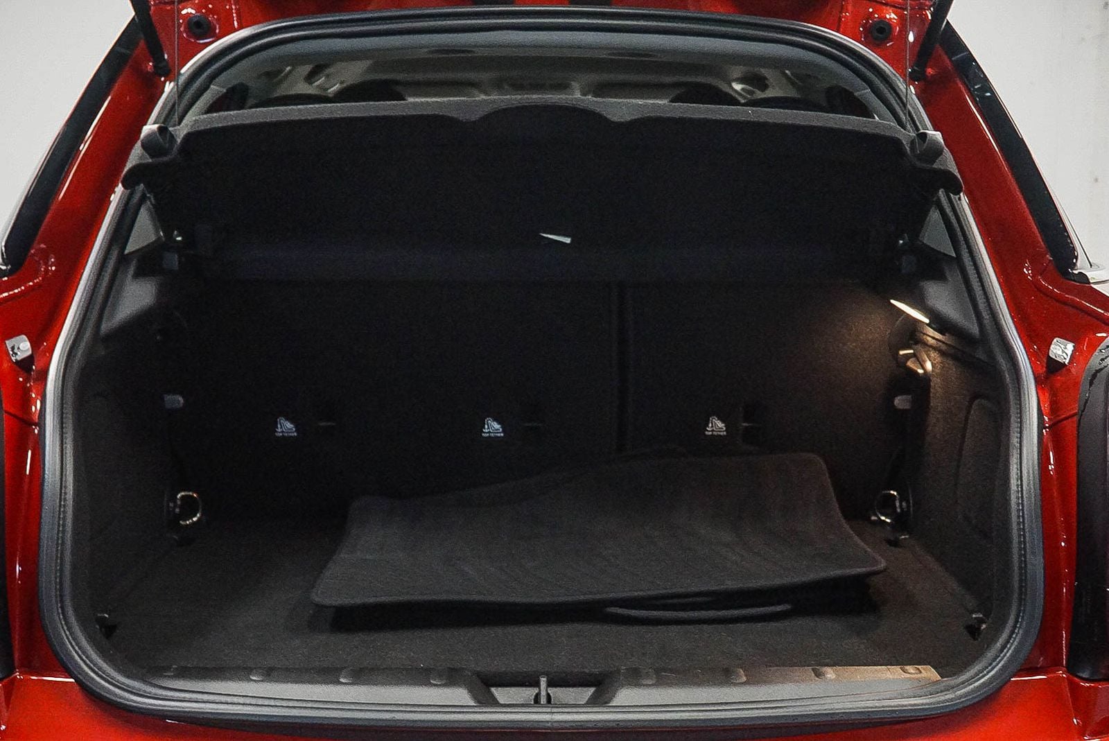 Thumbnail: 2016 MINI Cooper Hardtop - 26