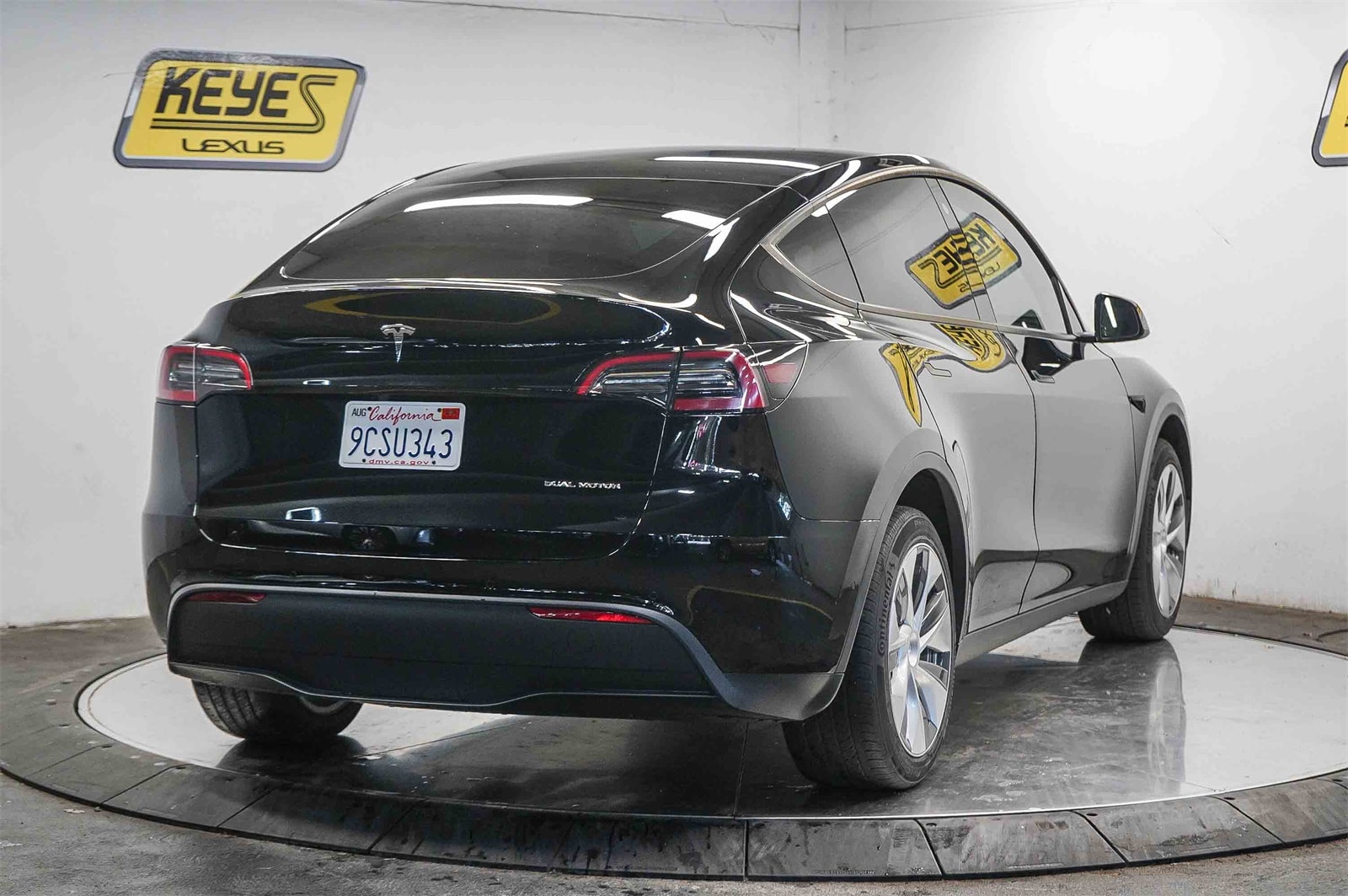 Thumbnail: 2022 Tesla Model Y - 4