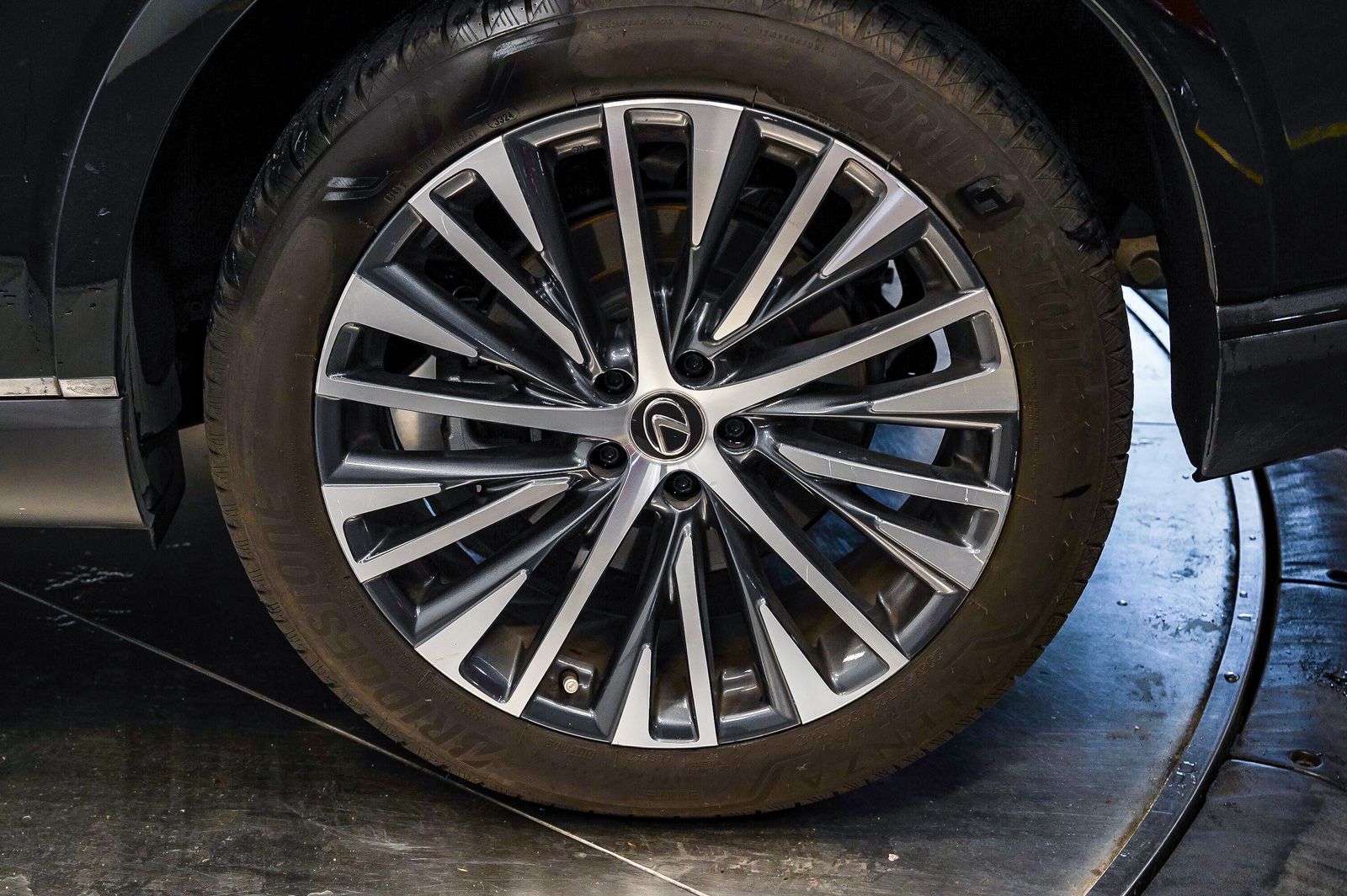 Thumbnail: 2023 Lexus RX - 10