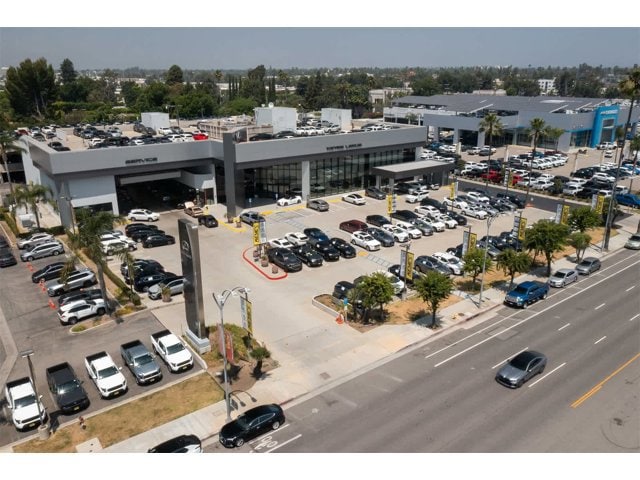 Thumbnail: 2025 Lexus ES - 43