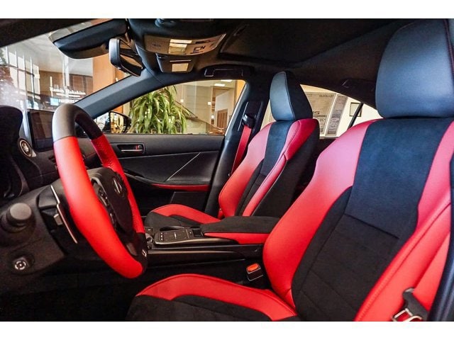 Thumbnail: 2025 Lexus IS - 18