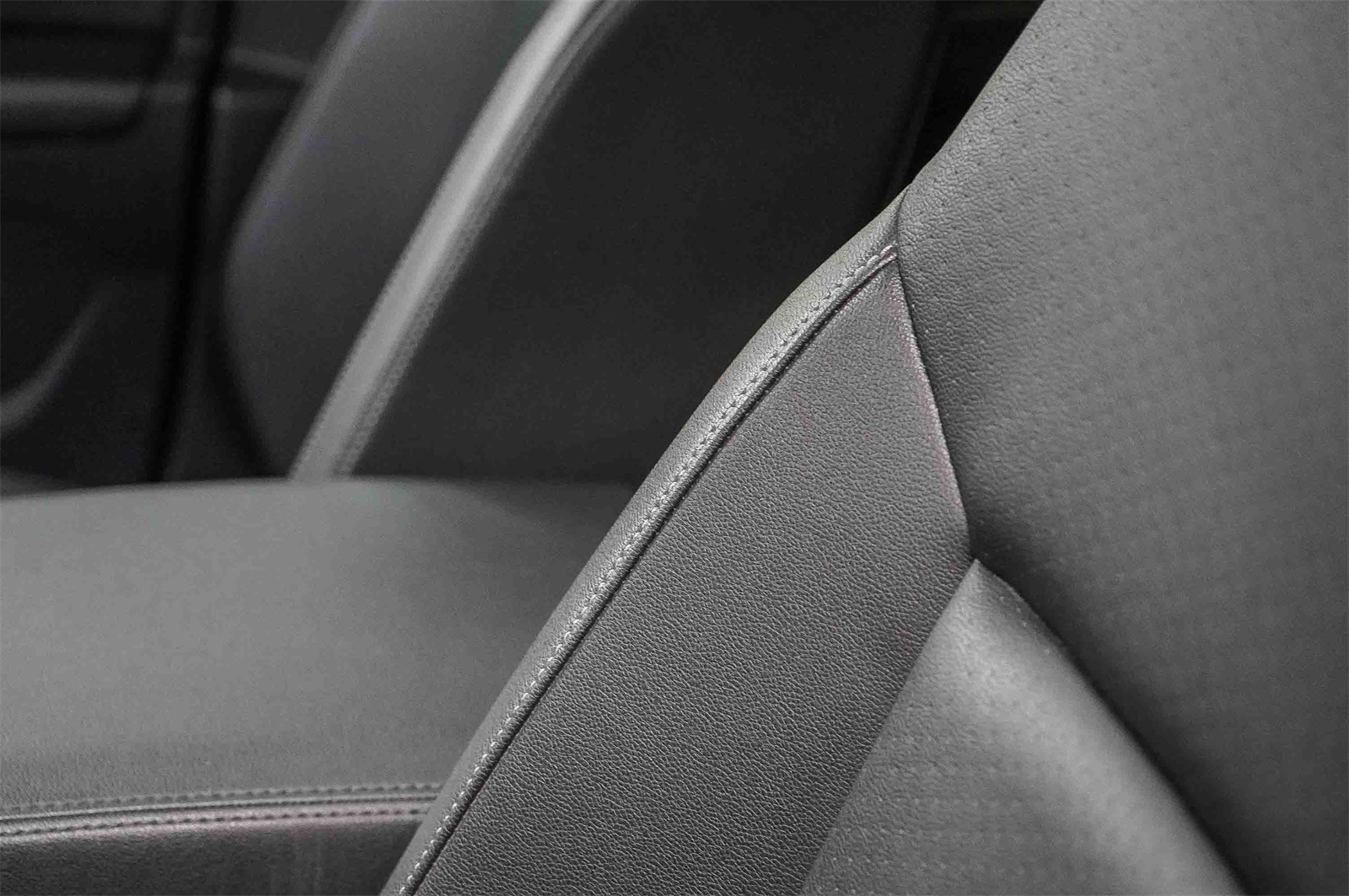 Thumbnail: 2019 Volkswagen Atlas - 20