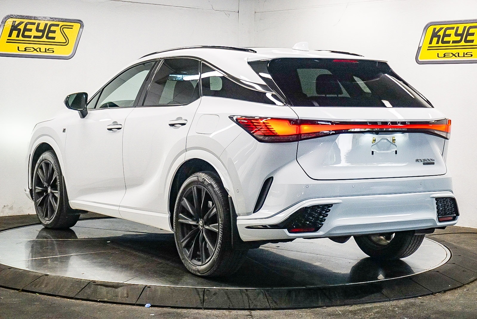 Thumbnail: 2024 Lexus RX - 2