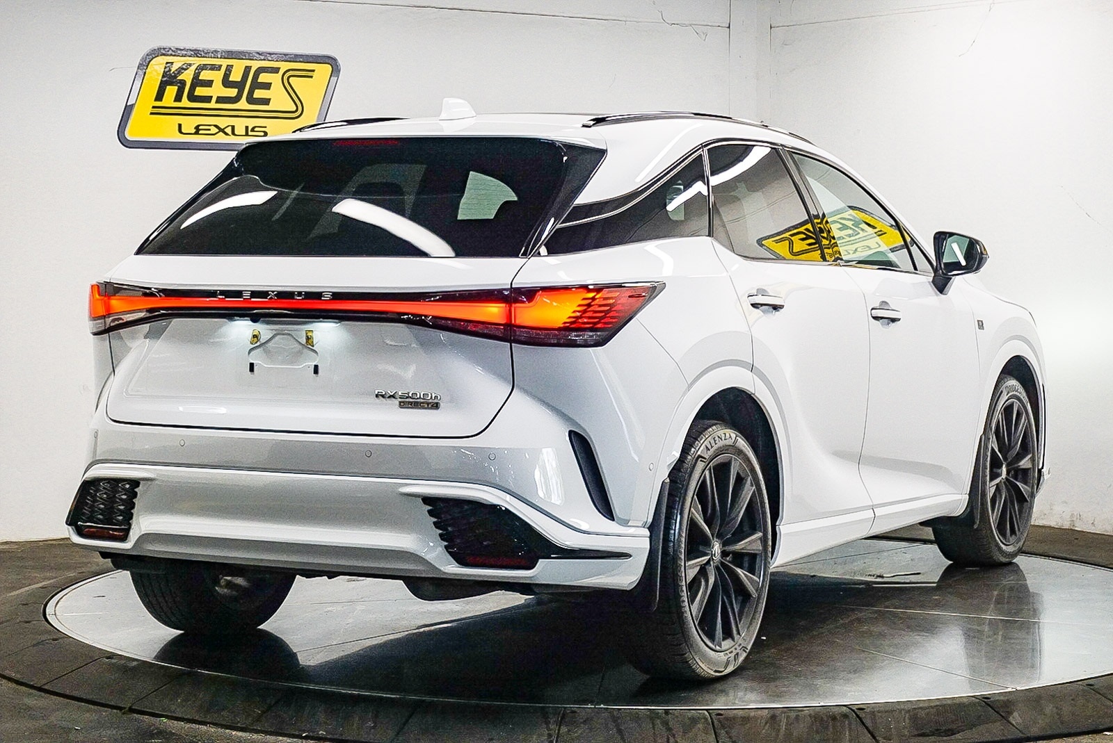 Thumbnail: 2024 Lexus RX - 4