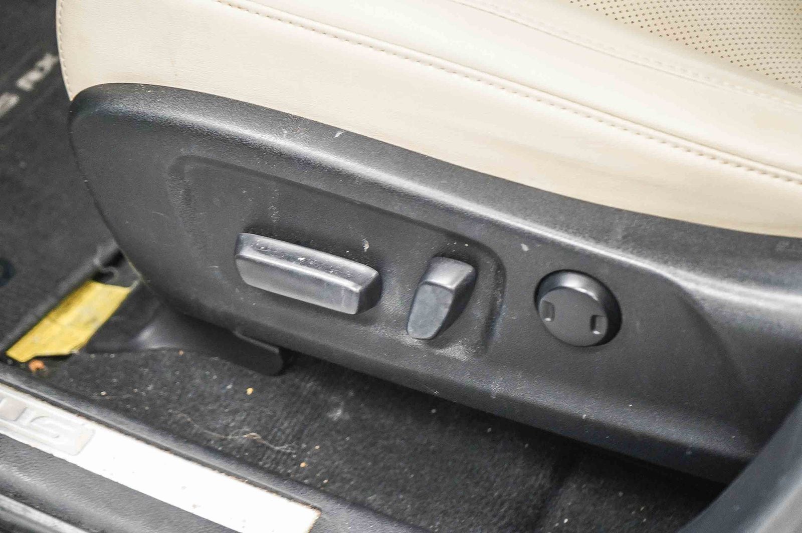 Thumbnail: 2021 Lexus RX - 22