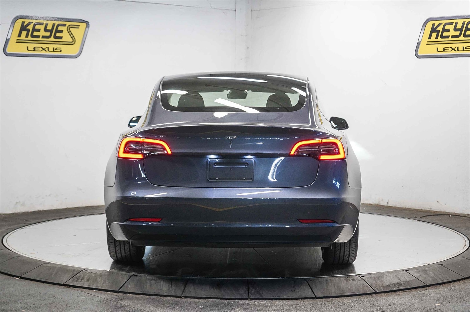 Thumbnail: 2023 Tesla Model 3 - 3