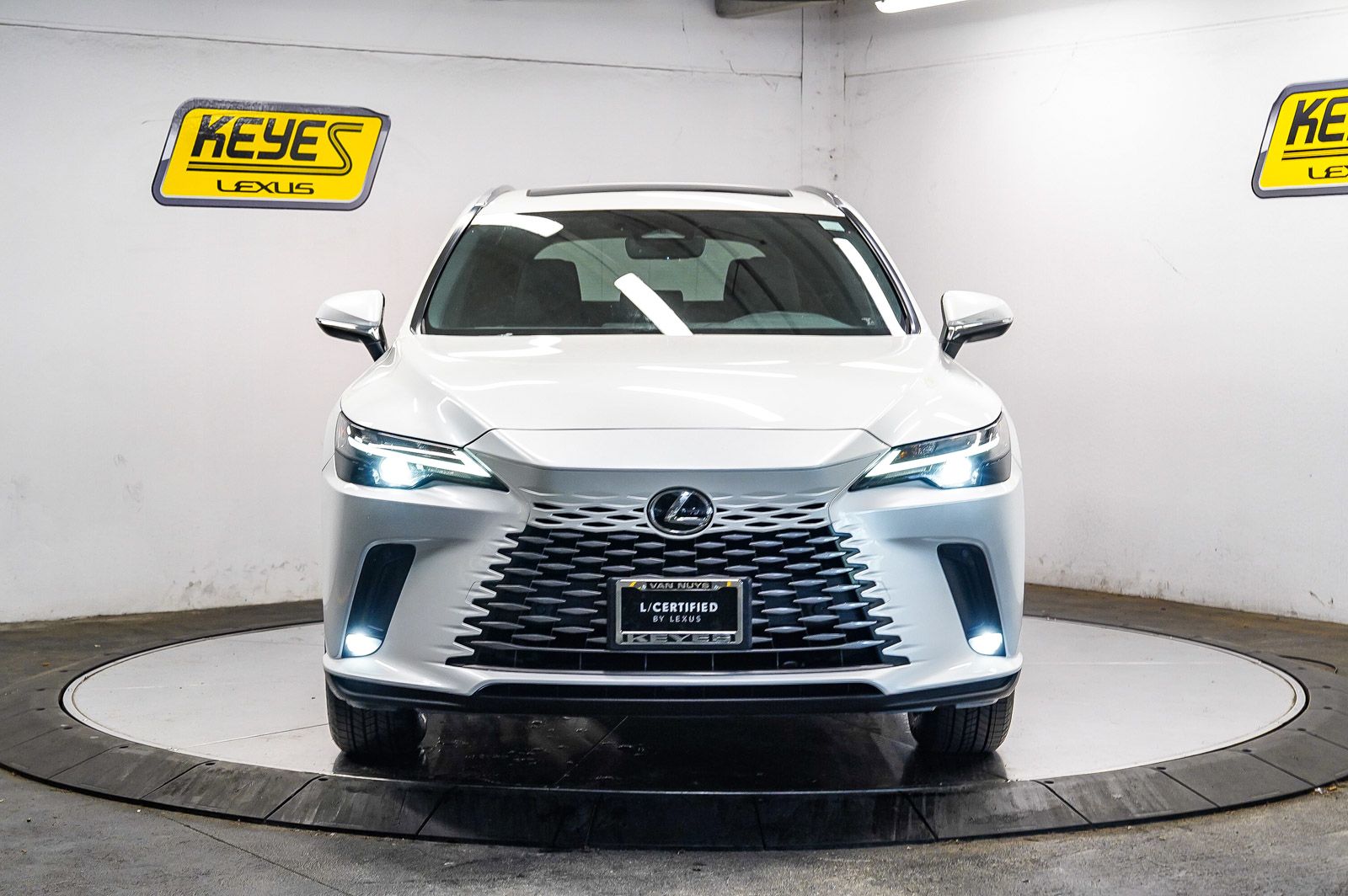 Thumbnail: 2023 Lexus RX - 6