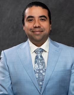 Staff member Alfred Martinez Rojas from ID_ddd10075cdbe