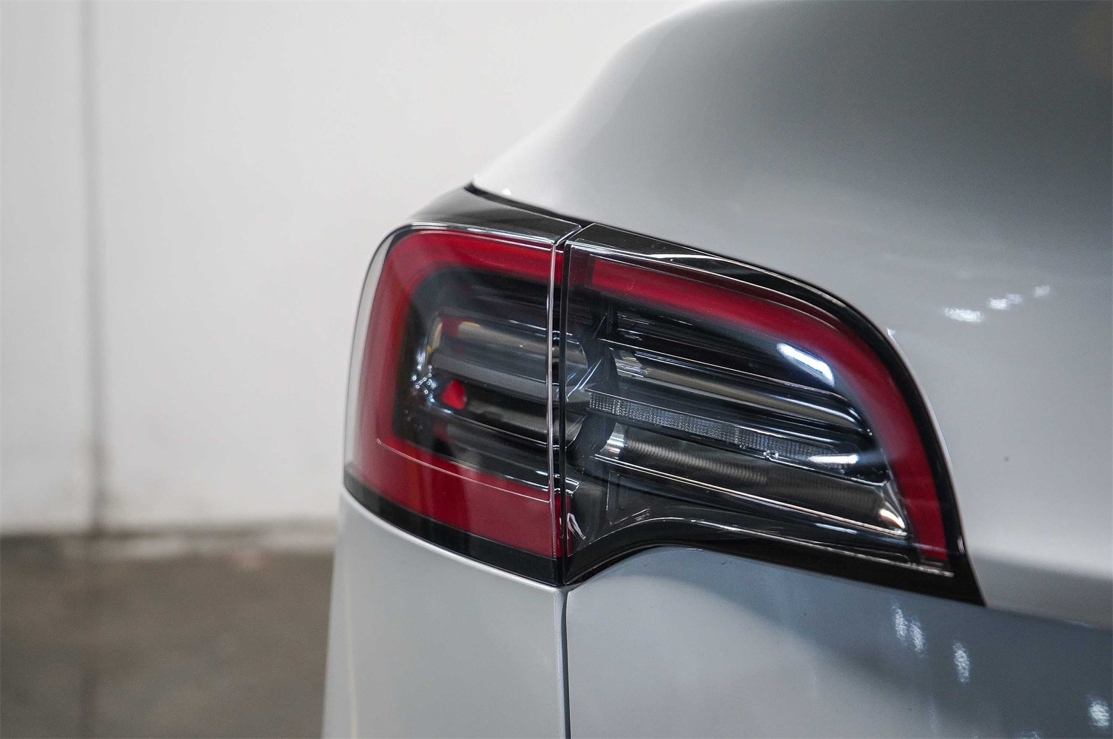 Thumbnail: 2023 Tesla Model Y - 11