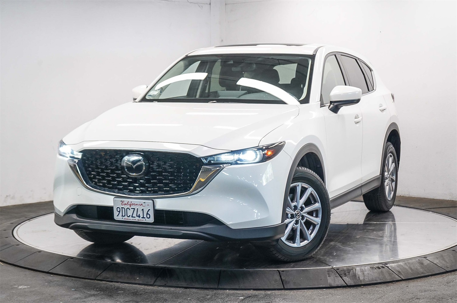 Thumbnail: 2022 Mazda CX-5 - 1