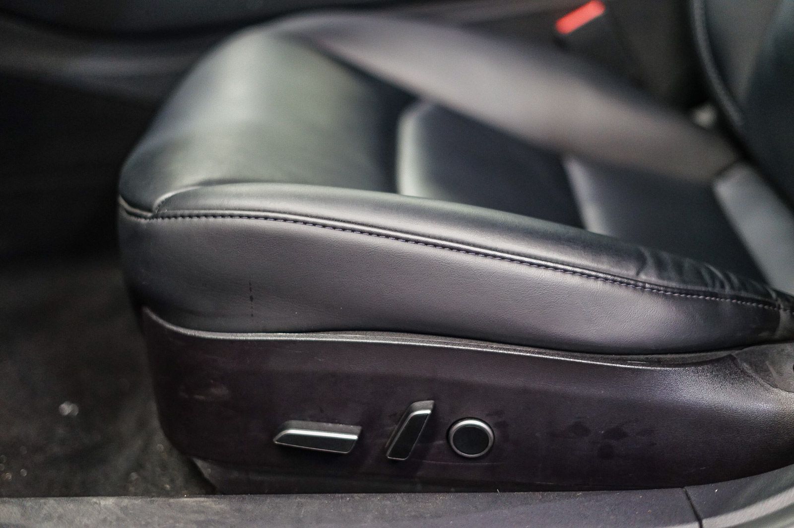 Thumbnail: 2021 Tesla Model 3 - 21