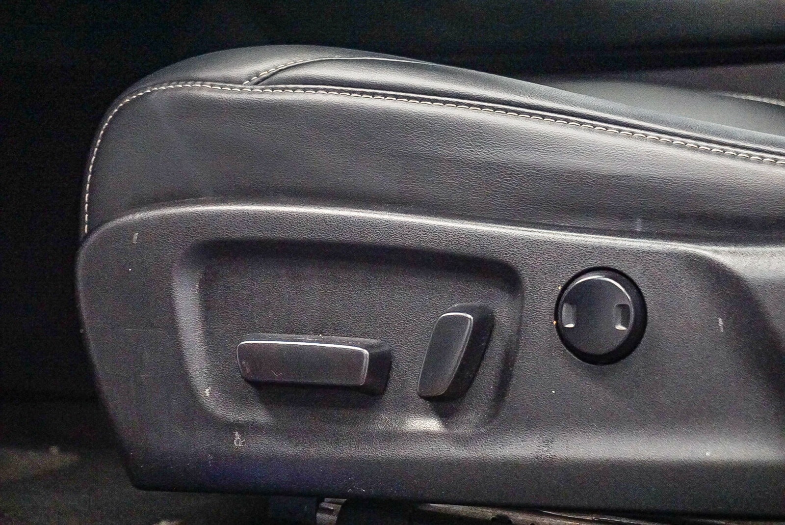 Thumbnail: 2021 Lexus RX - 21