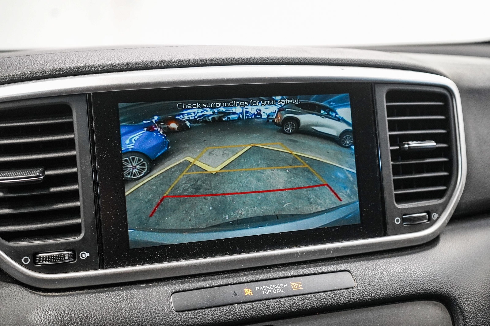 Thumbnail: 2022 Kia Sportage - 25