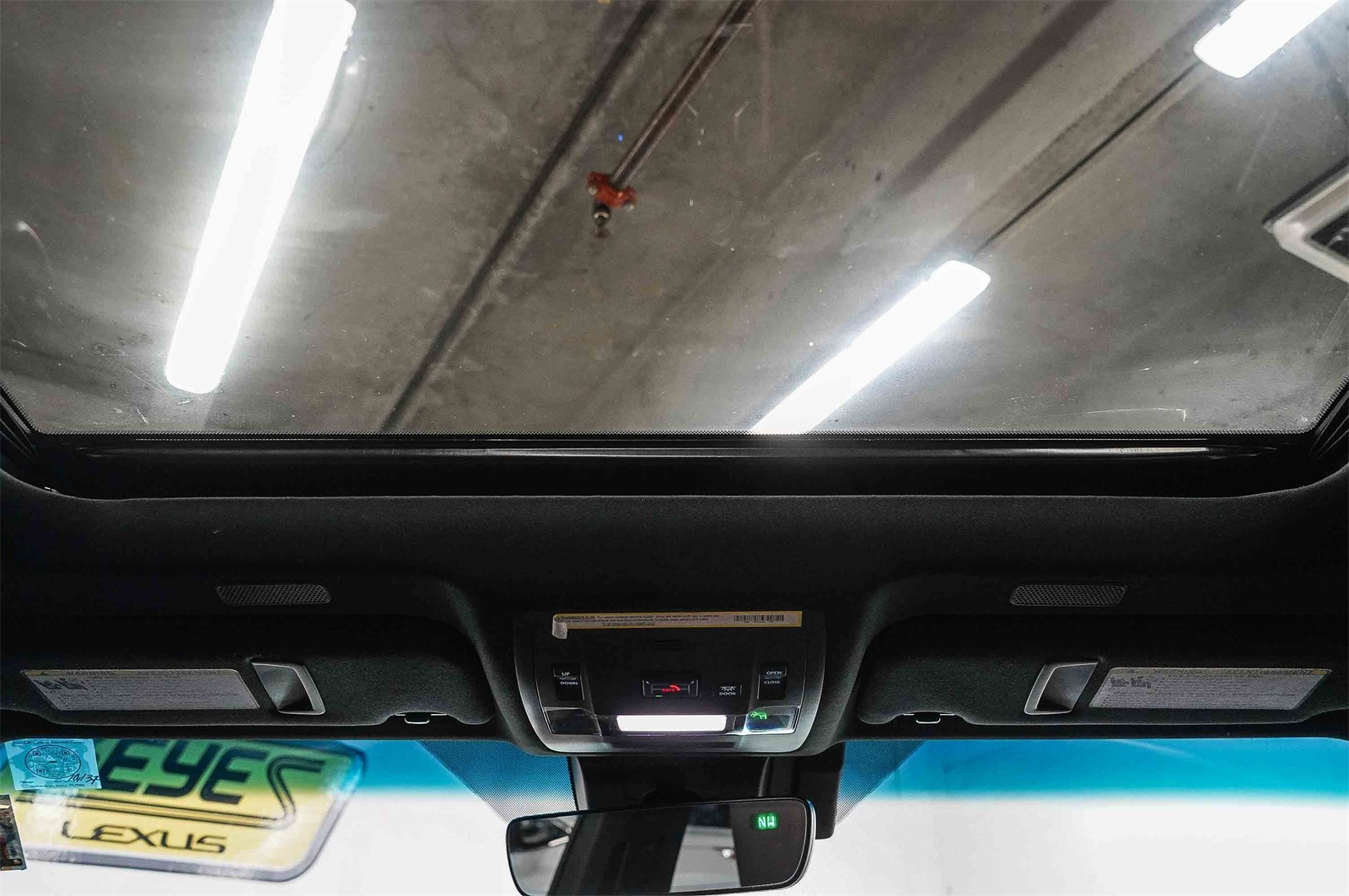 Thumbnail: 2025 Lexus ES - 15