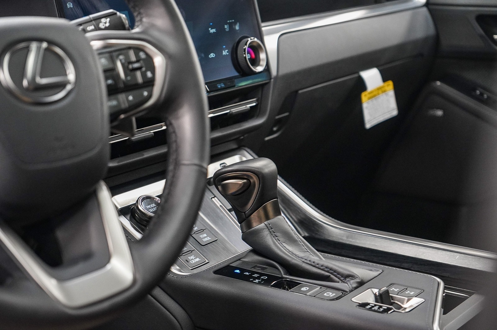 Thumbnail: 2025 Lexus GX - 24