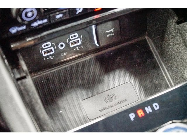 Thumbnail: 2021 Jeep Grand Cherokee L - 21