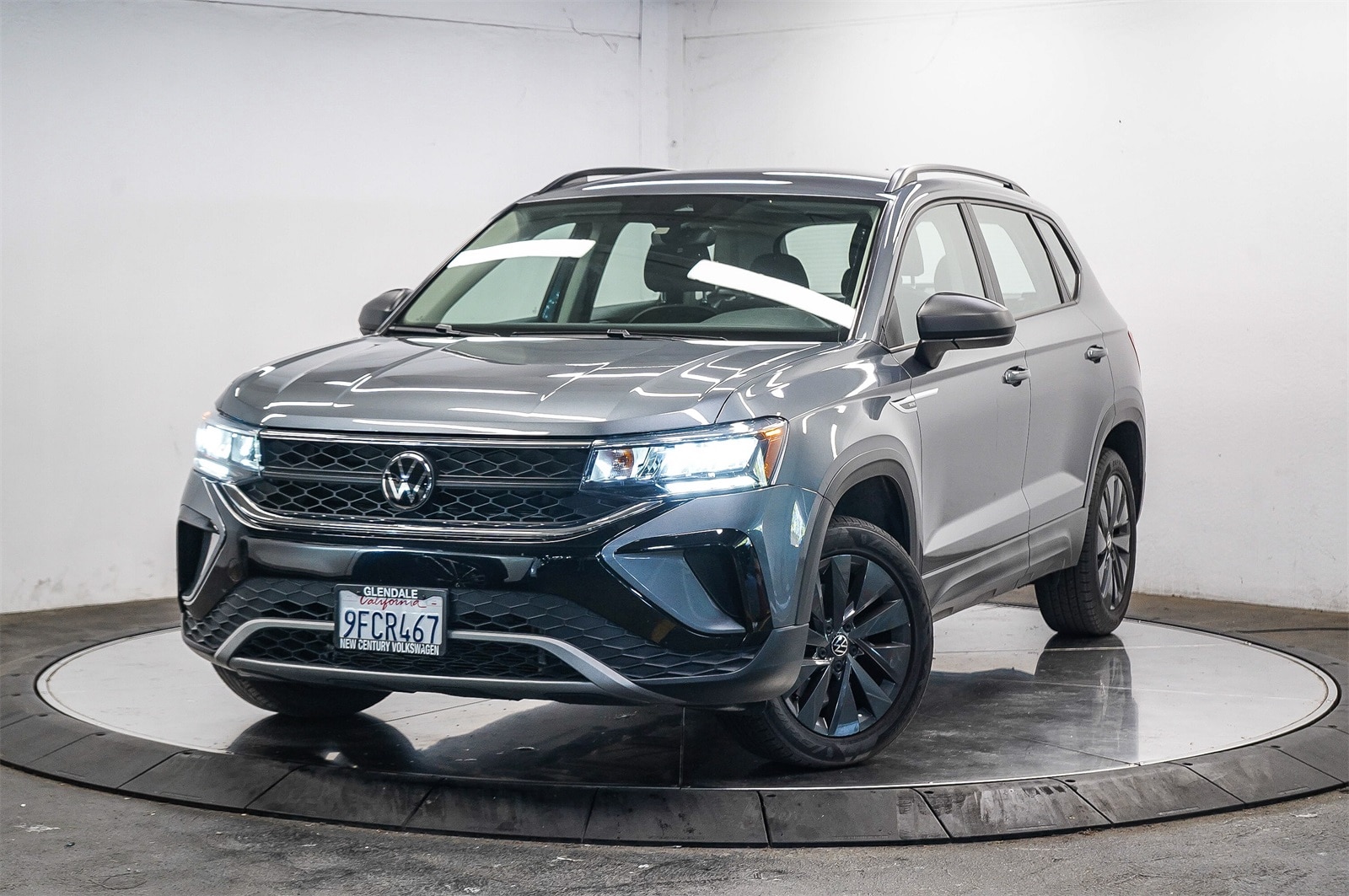 2023 Volkswagen Taos S -
                  Van Nuys, CA