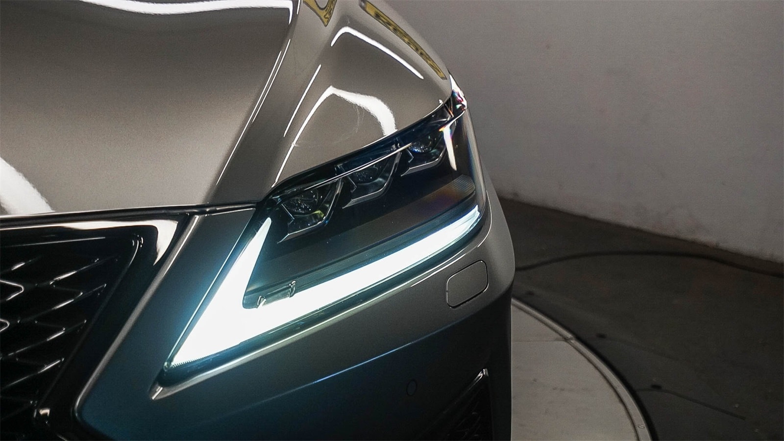 Thumbnail: 2022 Lexus RX - 7