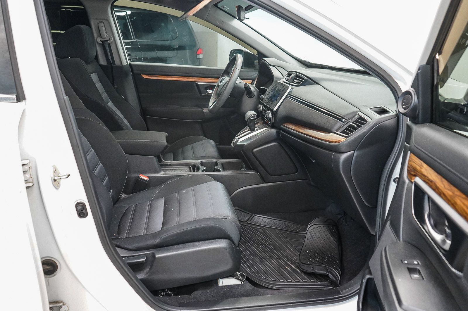 Thumbnail: 2019 Honda CR-V - 17