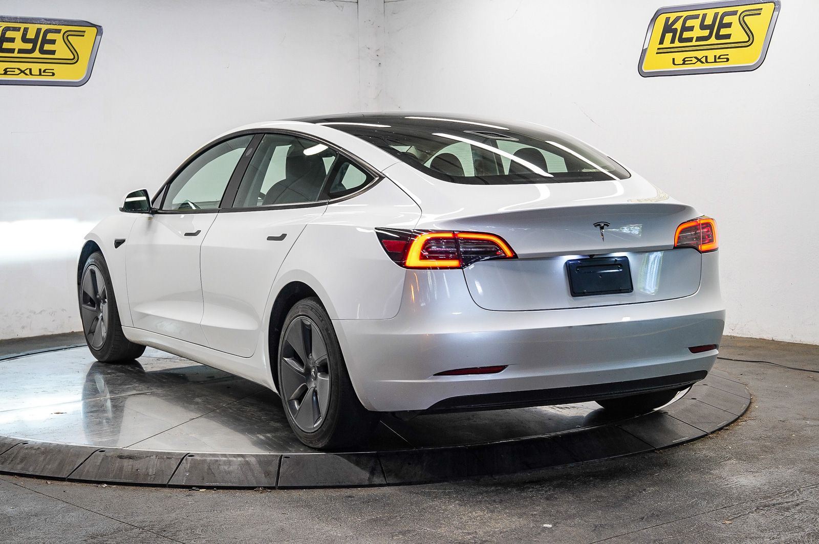 Used 2023 Tesla Model 3 Base with VIN 5YJ3E1EA9PF579958 for sale in Los Angeles, CA