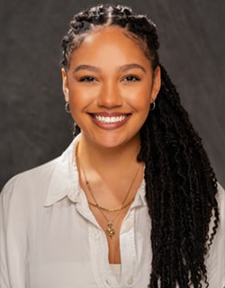 Staff member Cydnie Coleman from ID_e152e16f8486