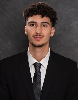 Staff member Ali Ankir from ID_ddd10075cdbe