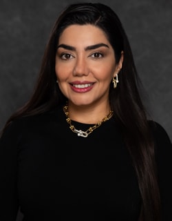 Staff member Samaneh Barzegar from ID_ddd10075cdbe