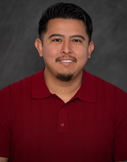 Staff member Raymond Perez from ID_e152e16f8486