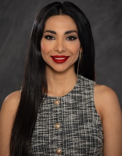 Staff member Parisa Maknouni from ID_ddd10075cdbe