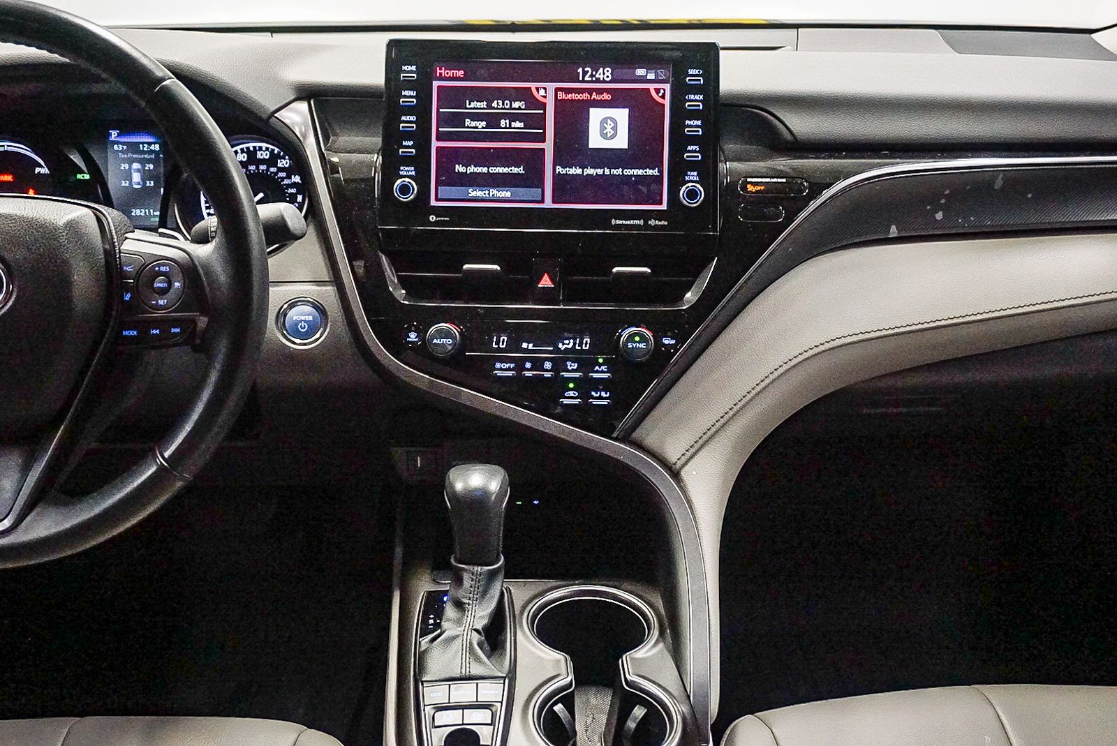 Thumbnail: 2023 Toyota Camry - 14