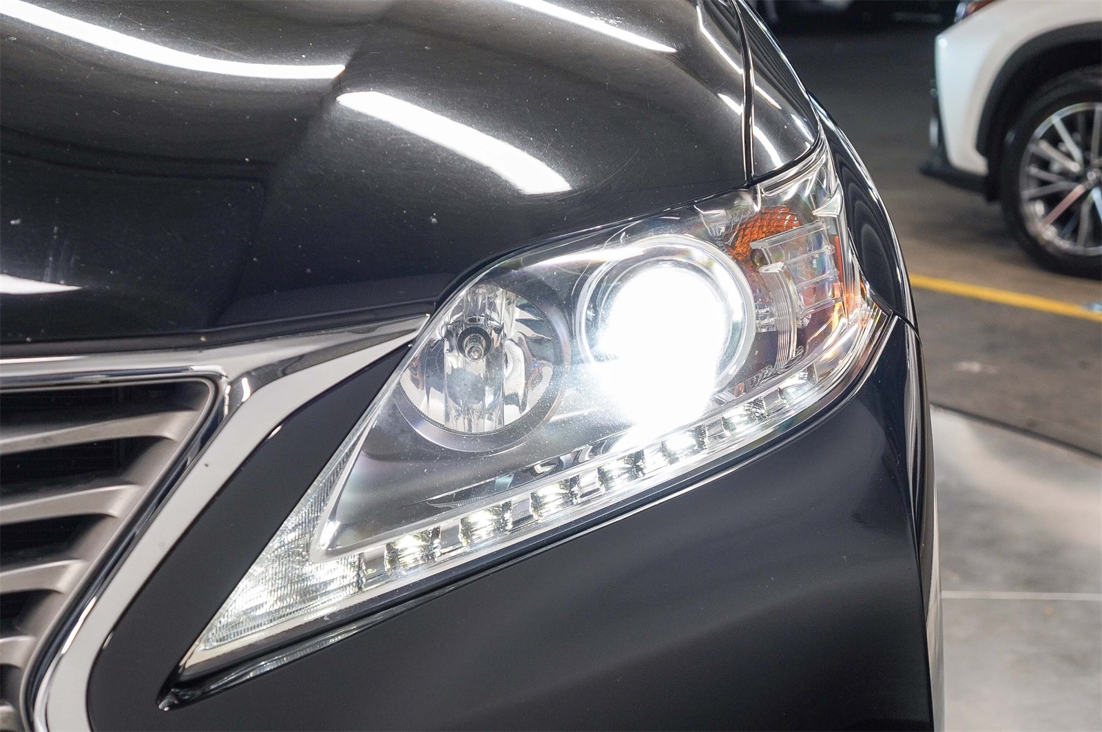 Thumbnail: 2015 Lexus RX - 8