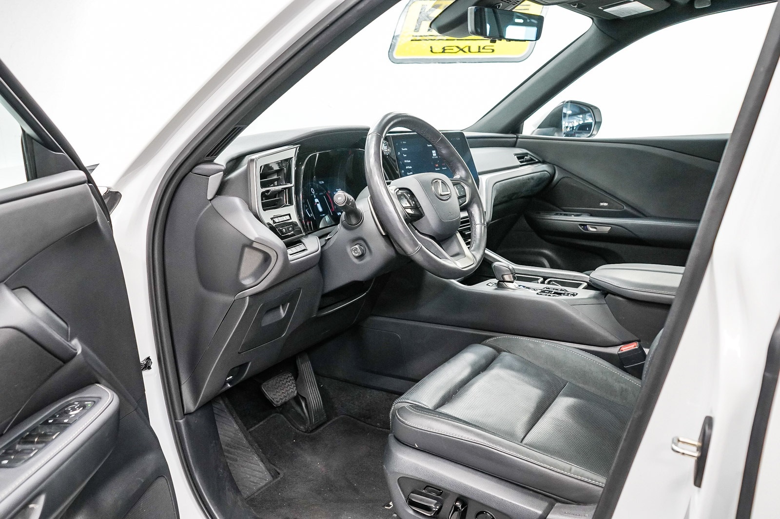 Thumbnail: 2024 Lexus TX - 18