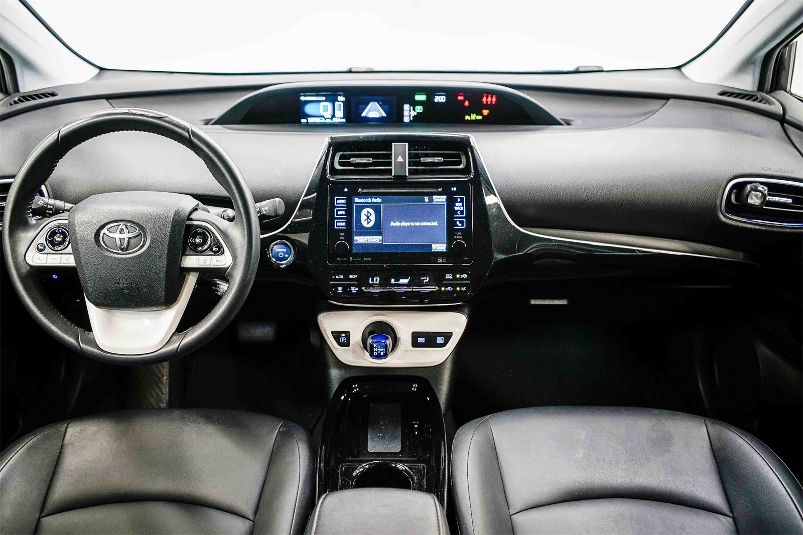 Thumbnail: 2017 Toyota Prius - 11