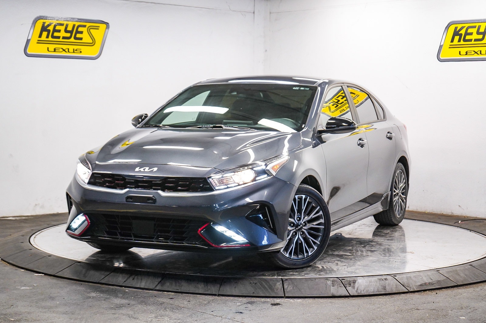 2024 Kia Forte GT-Line's photo