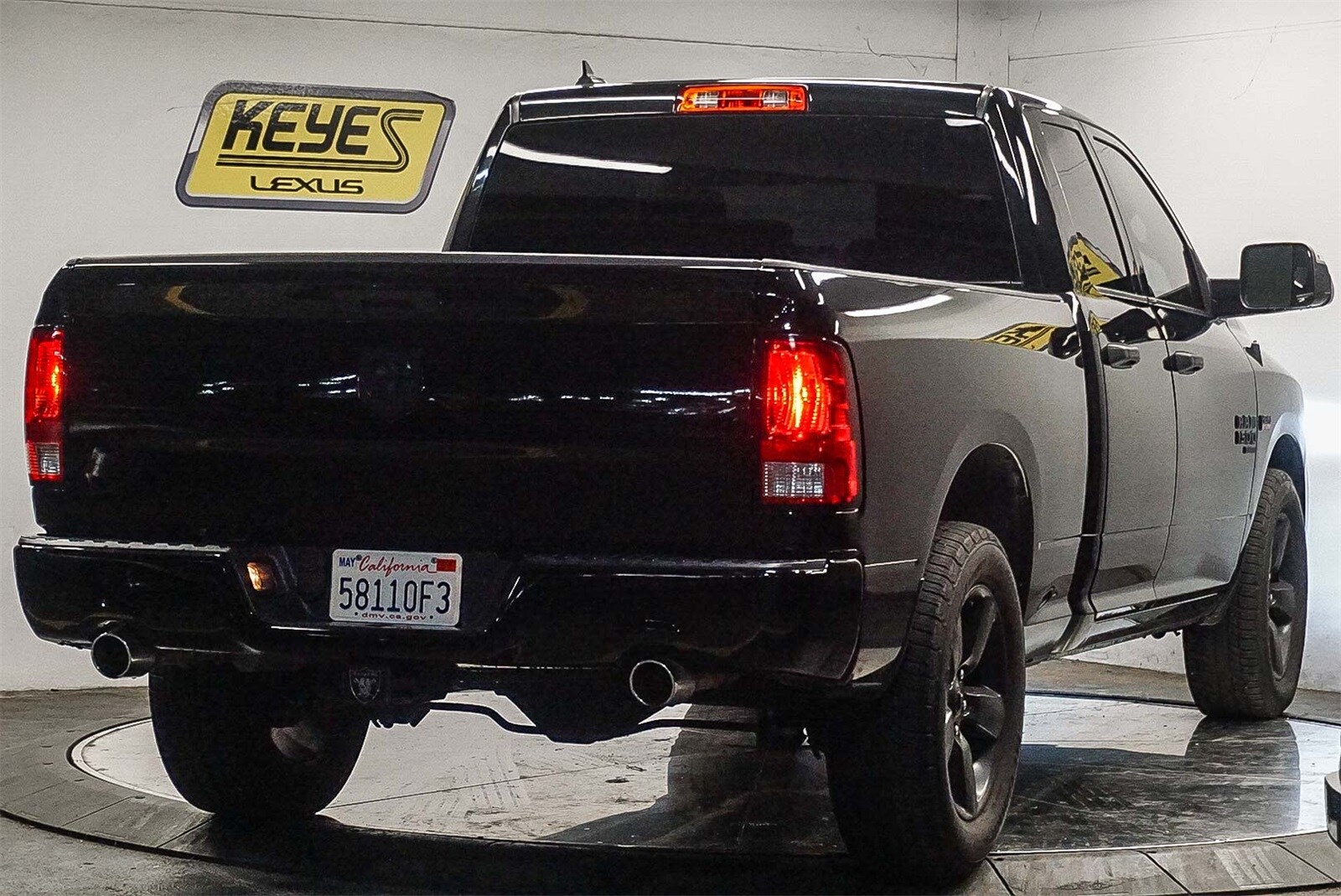 Thumbnail: 2021 RAM 1500 Classic - 9