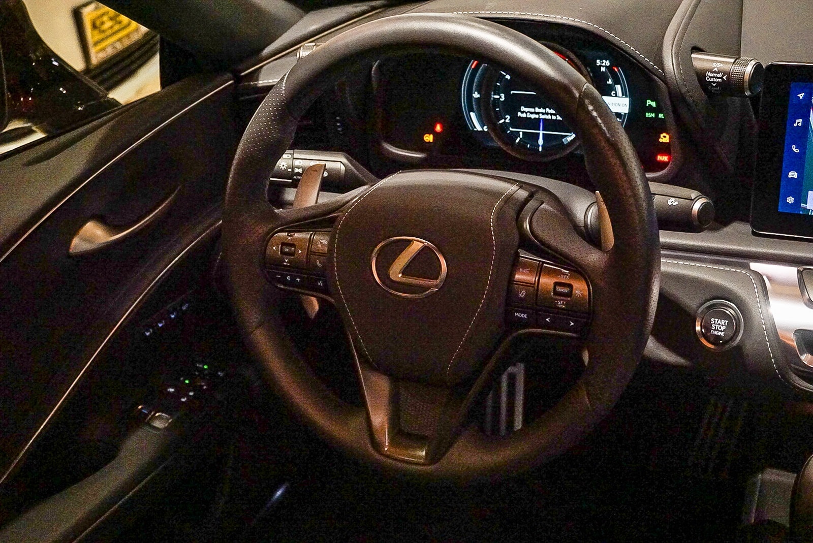 Thumbnail: 2024 Lexus LC - 15