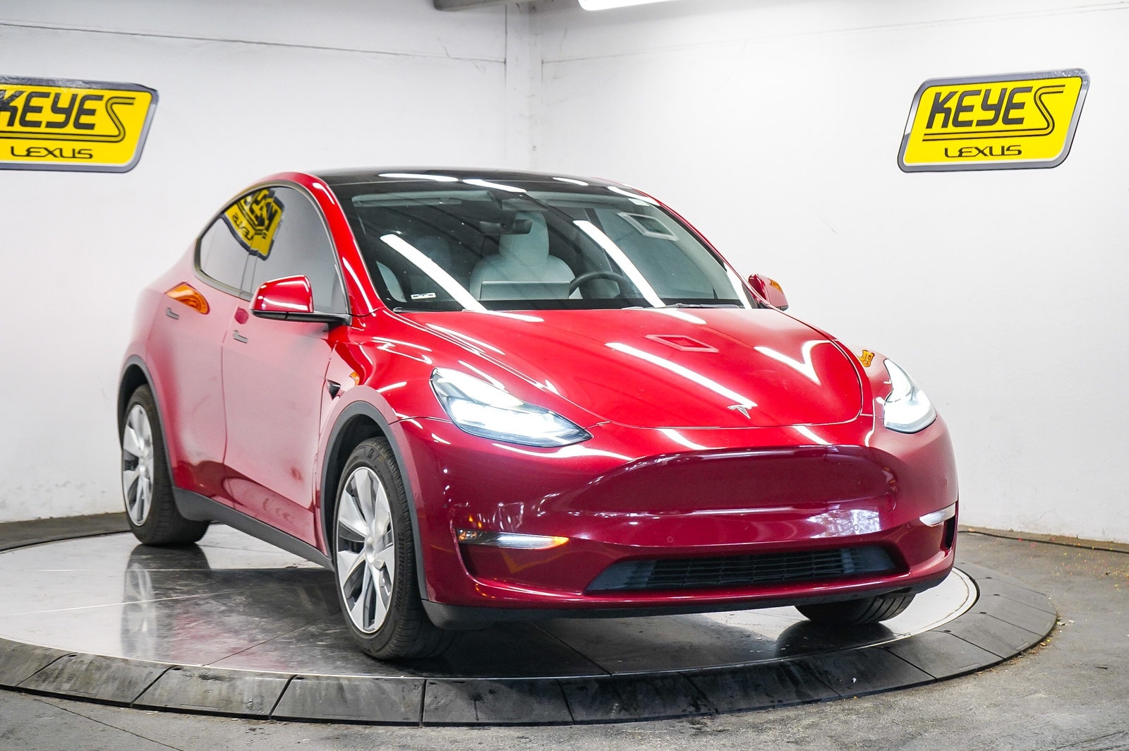 Thumbnail: 2022 Tesla Model Y - 5