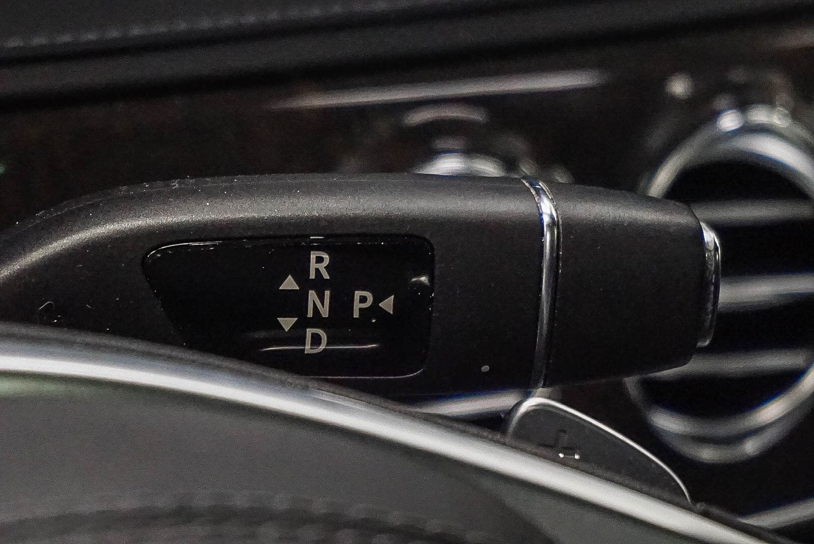 Thumbnail: 2017 Mercedes-Benz S-Class - 21