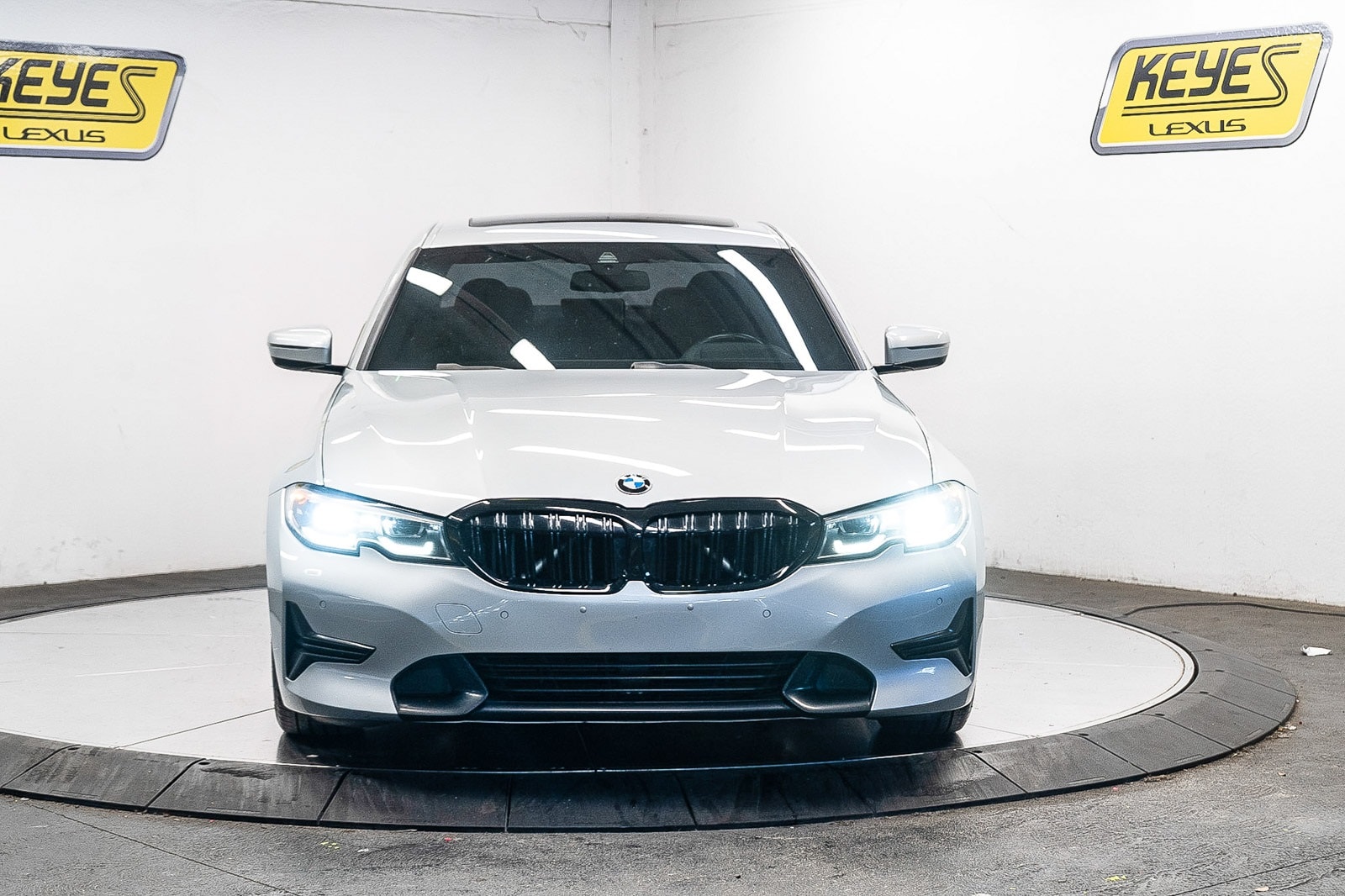 Thumbnail: 2019 BMW 3 Series - 6
